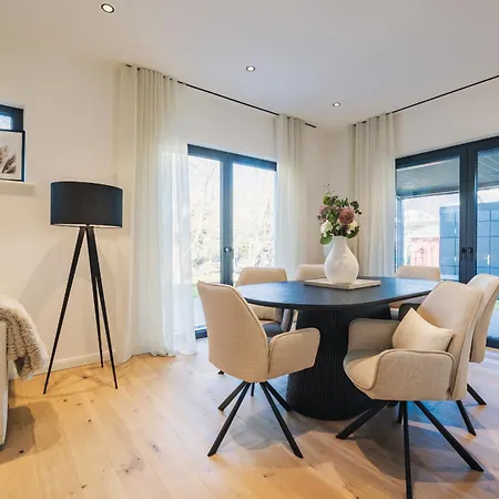 Strandgefluester Deluxe Holiday home Zingst