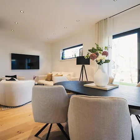Strandgefluester Deluxe Holiday home Zingst
